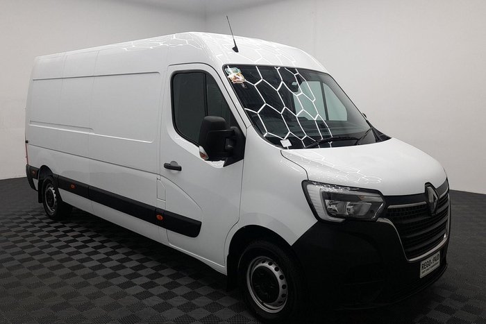 2022 Renault Master
