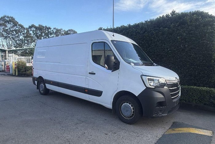 2022 Renault Master