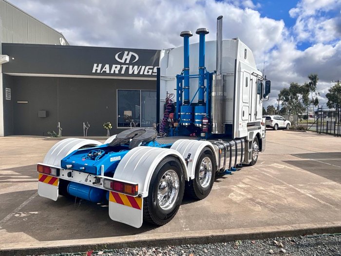 2018 Kenworth K200 White