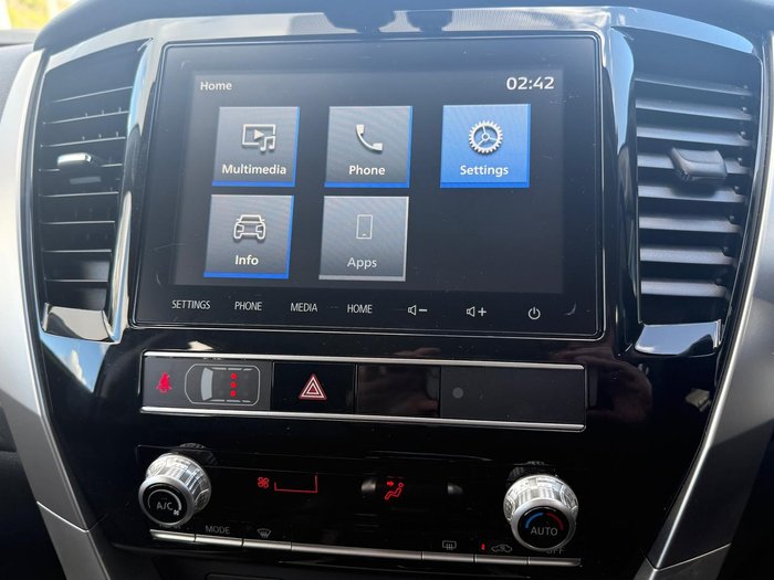 2024 Mitsubishi Pajero Sport GLX