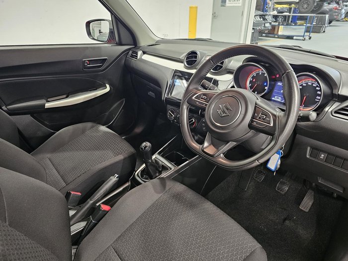 2019 Suzuki Swift GL Navigator