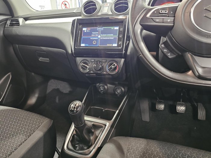 2019 Suzuki Swift GL Navigator