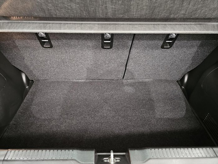 2019 Suzuki Swift GL Navigator