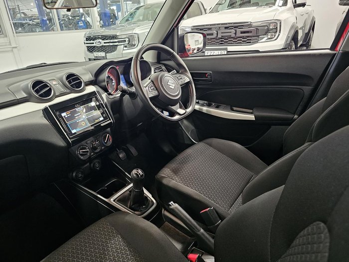 2019 Suzuki Swift GL Navigator