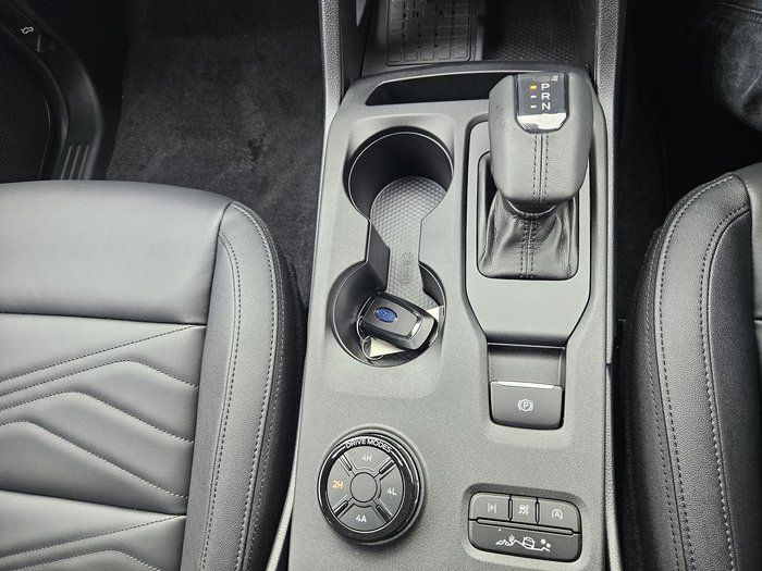 2026 Ford Everest Active