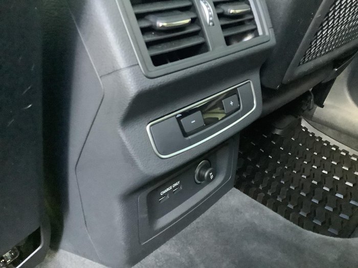 2023 Audi Q5 45 TFSI S line