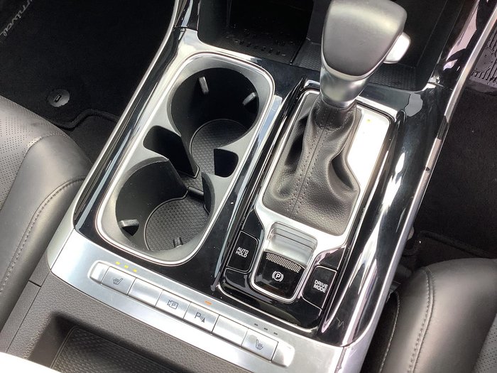 2023 Kia Carnival Special Edition
