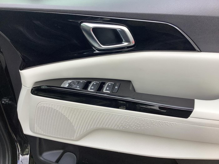 2023 Kia Carnival Special Edition