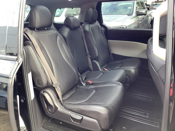 2023 Kia Carnival Special Edition