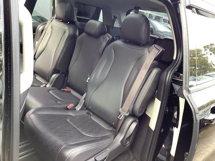 2023 Kia Carnival Special Edition