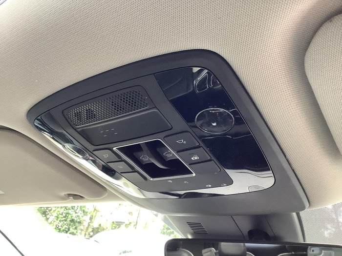 2023 Kia Carnival Special Edition