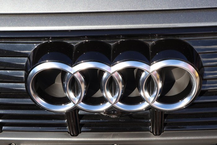 2020 Audi e-tron 55