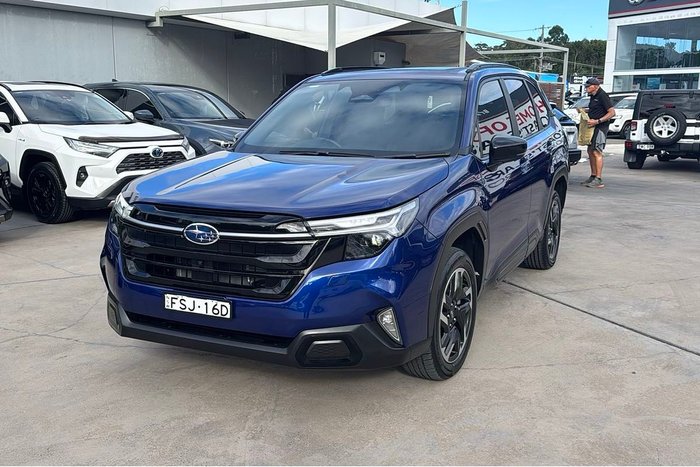 2025 Subaru Forester Touring