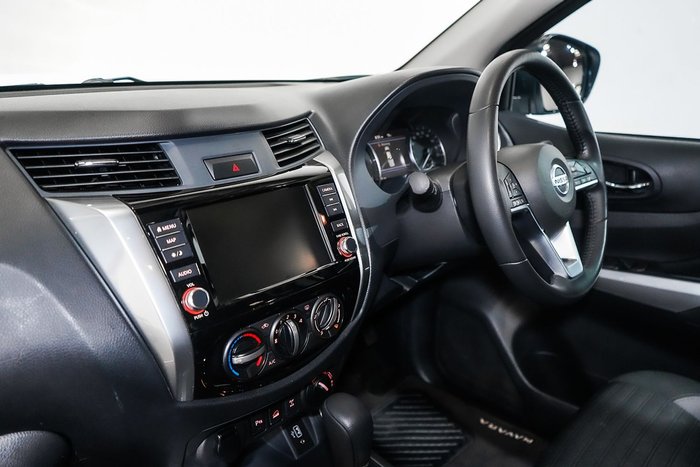 2021 Nissan Navara ST