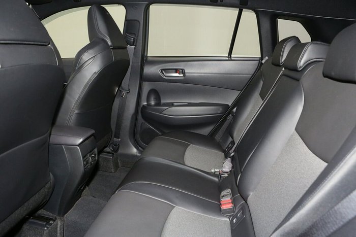 2025 Toyota Corolla Cross Atmos