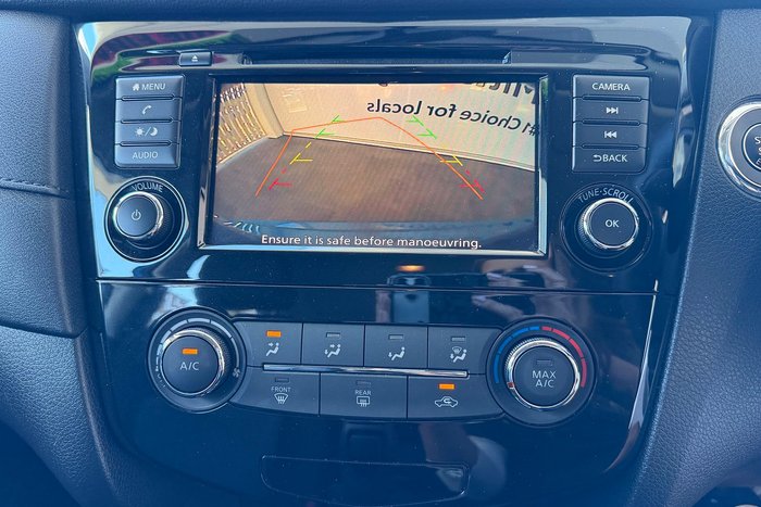 2022 Nissan X-TRAIL ST