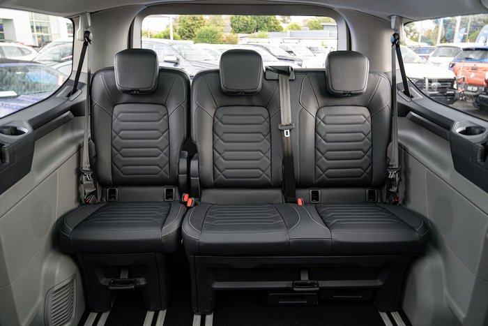 2024 Ford Tourneo Titanium X