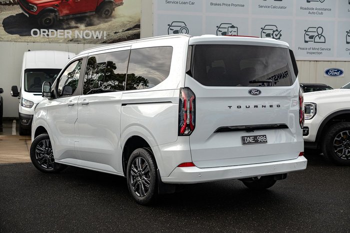 2024 Ford Tourneo Titanium X