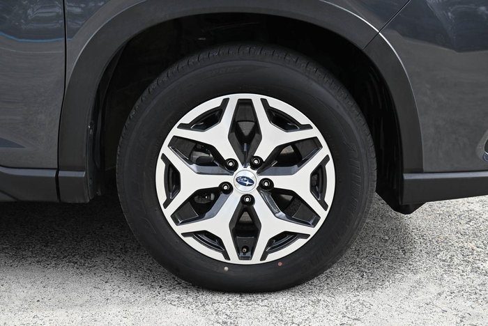 2025 Subaru Forester 2.5i