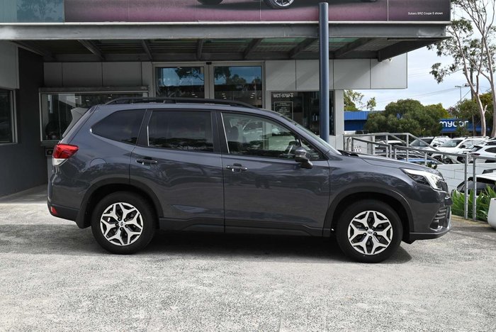 2025 Subaru Forester 2.5i