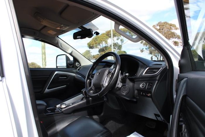 2022 Mitsubishi Pajero Sport GSR