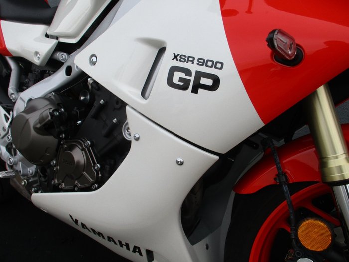 2024 Yamaha XSR900GP (MTM890ASP) RED/WHITE