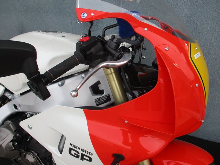 2024 Yamaha XSR900GP (MTM890ASP) RED/WHITE