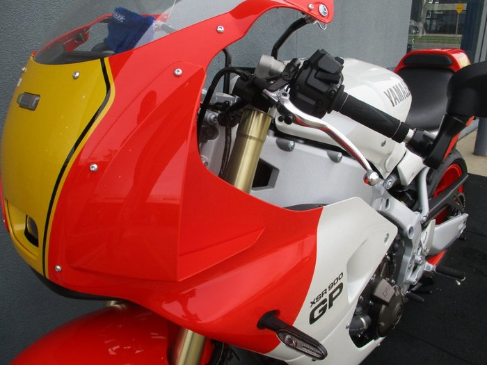 2024 Yamaha XSR900GP (MTM890ASP) RED/WHITE