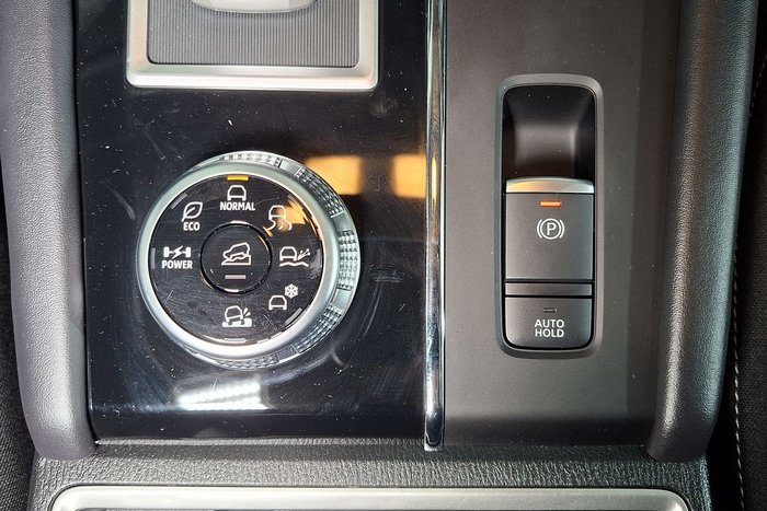 2025 Mitsubishi Outlander PHEV ES