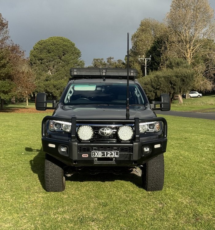 2019 Toyota Hilux SR5