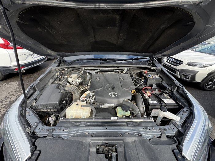 2019 Toyota Hilux SR5