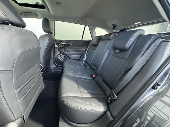 2025 Subaru Outback AWD Touring XT