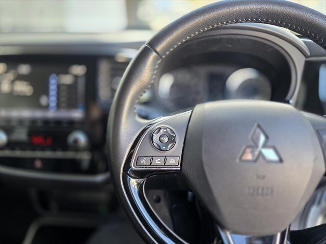 2019 Mitsubishi Outlander ES ADAS