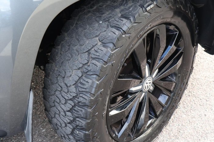 2019 Volkswagen Amarok TDI580 Highline Black