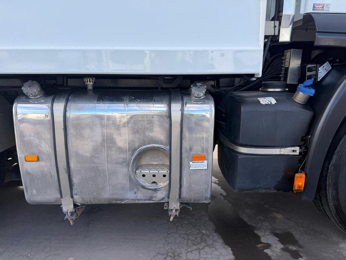 2017 Iveco Stralis AD450