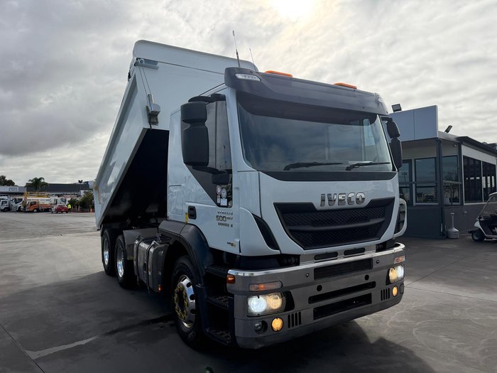 2017 Iveco Stralis AD450