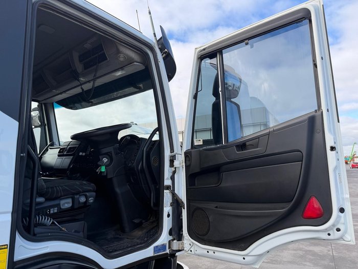 2017 Iveco Stralis AD450
