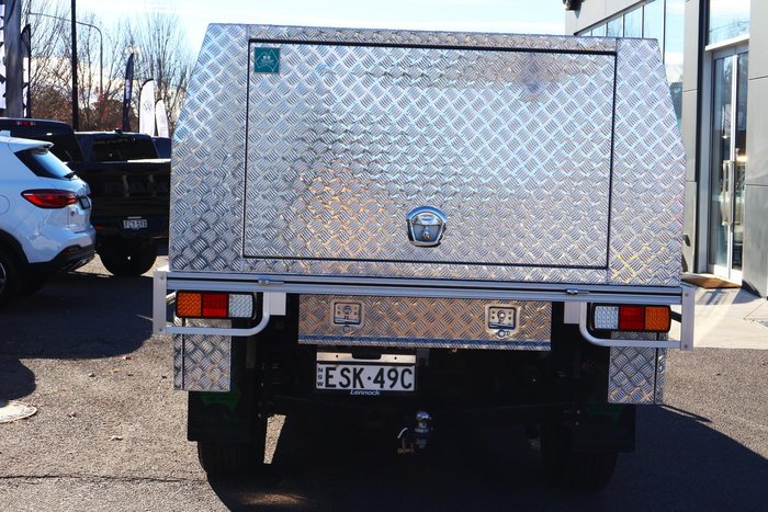 2022 Toyota Hilux SR