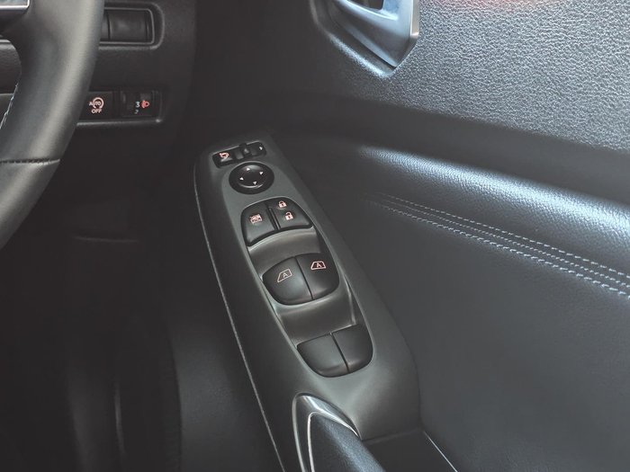 2025 Nissan JUKE ST-L