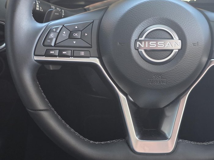 2025 Nissan JUKE ST-L