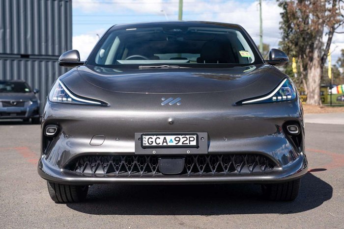 2025 MG IM6 Premium
