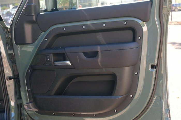 2025 Land Rover Defender 110 D350 Trophy Edition Keswick L663 MY26 AWD Keswick Green