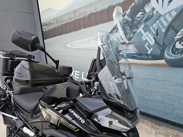 2025 CFMOTO MT TOURING Black