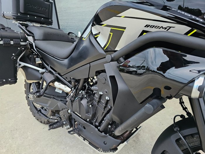 2025 CFMOTO MT TOURING Black
