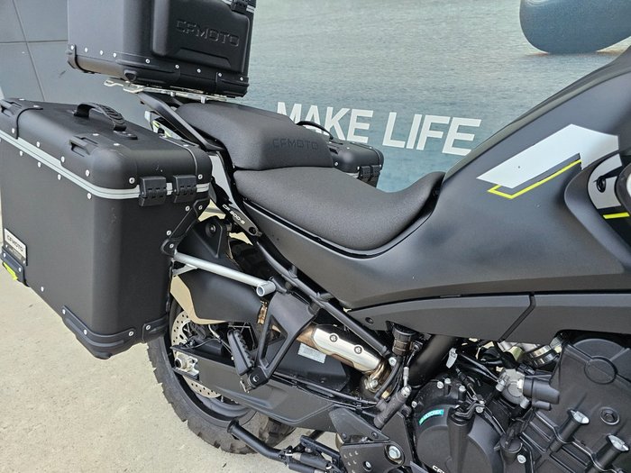 2025 CFMOTO MT TOURING Black