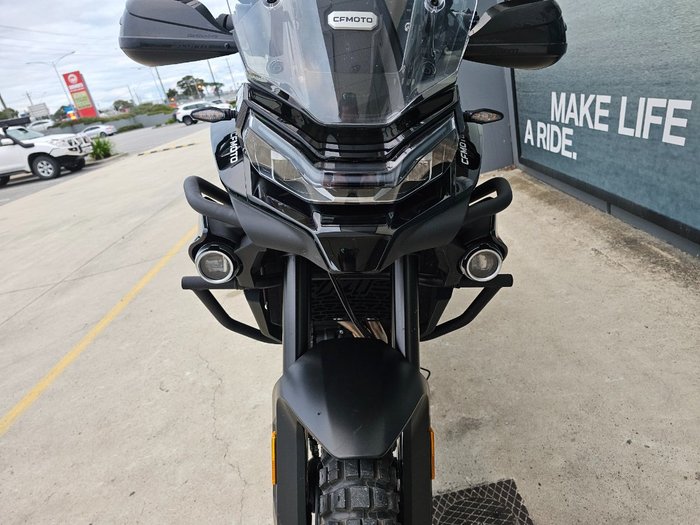 2025 CFMOTO MT TOURING Black