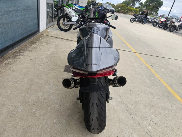 2023 Suzuki GSX1300RR (HAYABUSA) Silver