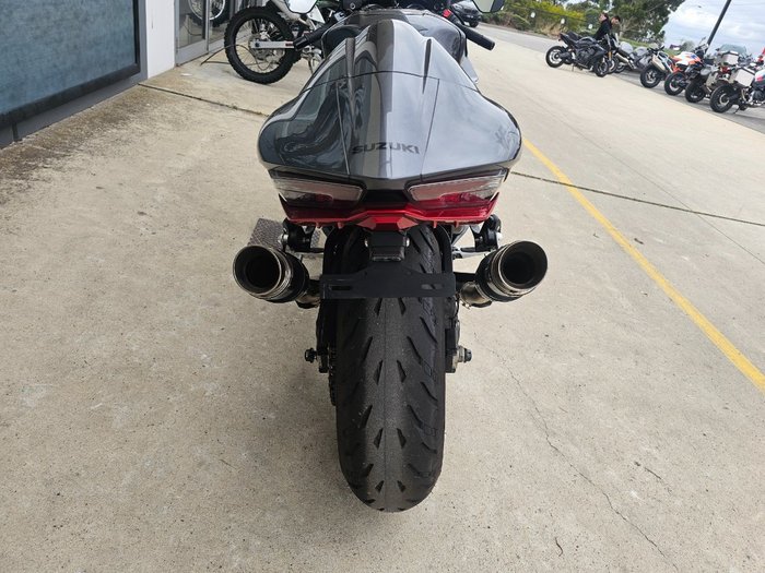 2023 Suzuki GSX1300RR (HAYABUSA) Silver