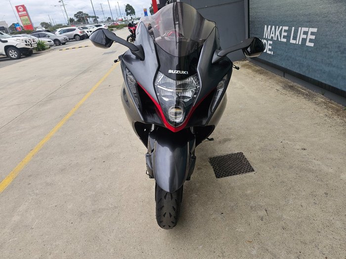 2023 Suzuki GSX1300RR (HAYABUSA) Silver