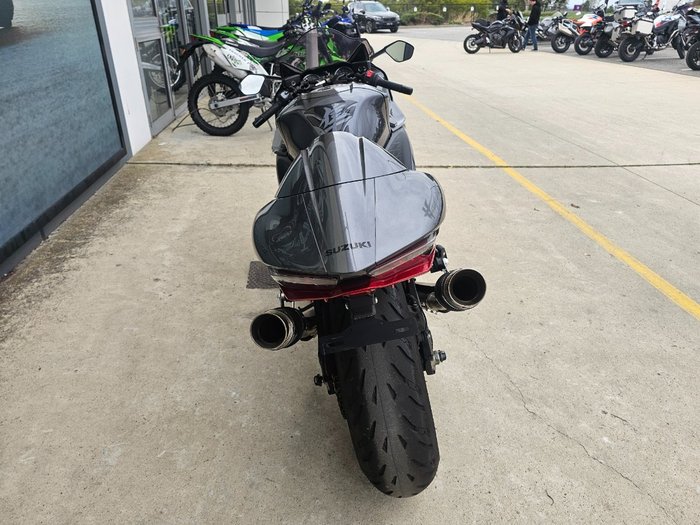 2023 Suzuki GSX1300RR (HAYABUSA) Silver